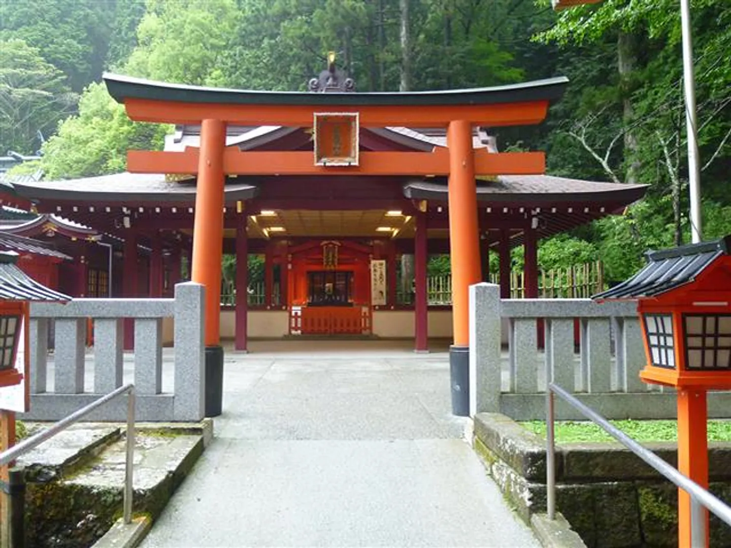 九頭龍神社新宮