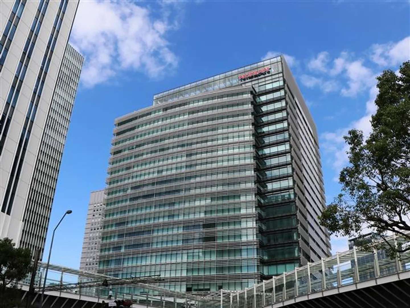 J0067246a.jpg