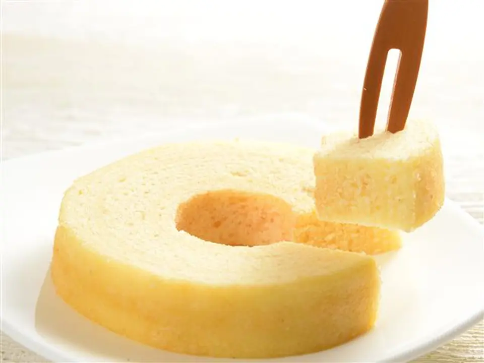 まるたま：MARUKOで一番人気。こだわり素材で実現したしっとりふんわり食感で食べやすい