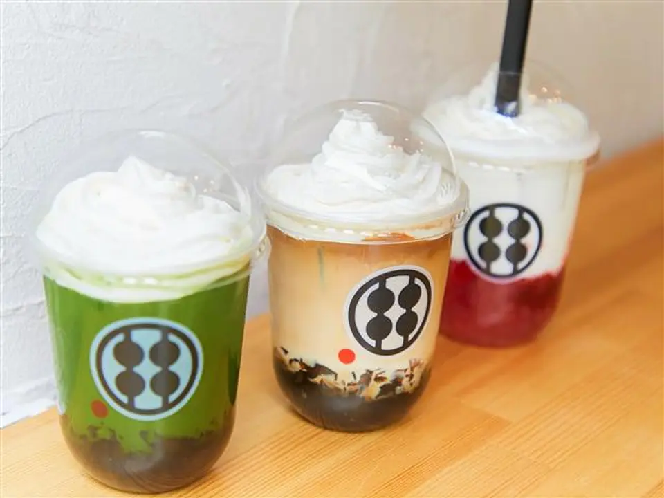 冷たい「わらびもちドリンク」は抹茶・珈琲ミルク・いちごミルクの全3種