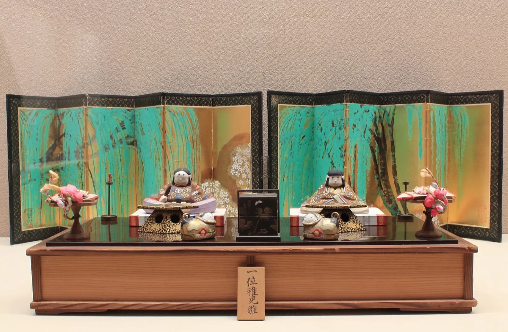展示されている『一位稚児雛』