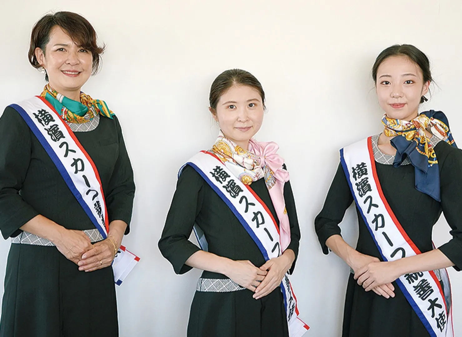 親善大使の（左から）濱原由美さん、桑田彩良さん、神谷百さん