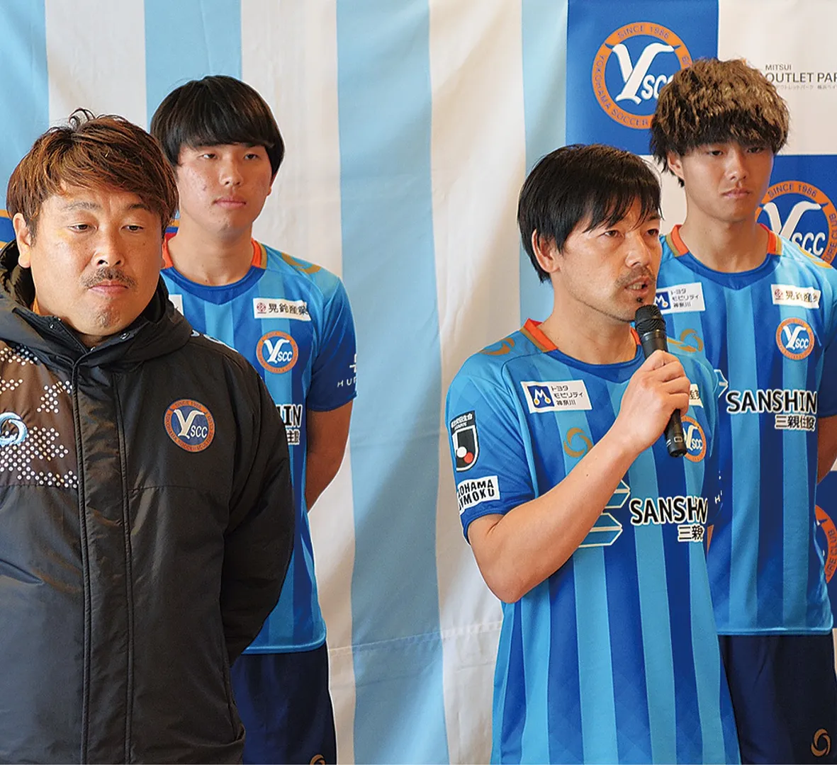 星川監督（左）とコーチを兼任する松井選手（右）