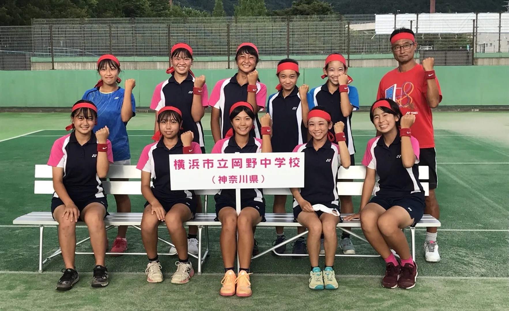 全国ベスト８になった岡野中のメンバー