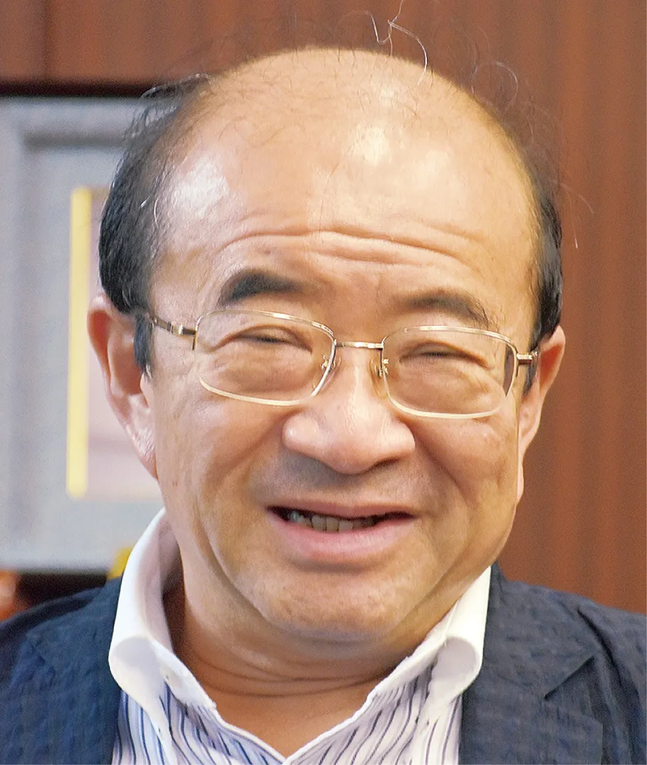 インタビューに答える工藤理事長