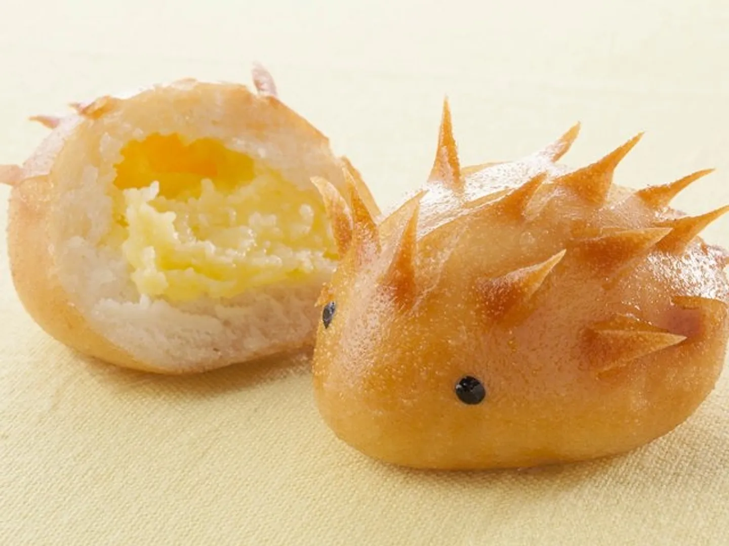 大人気のハリネズミまん 1匹170円(6匹入 550円)