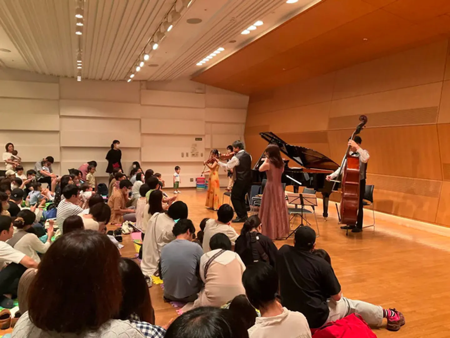 過去の公演の様子