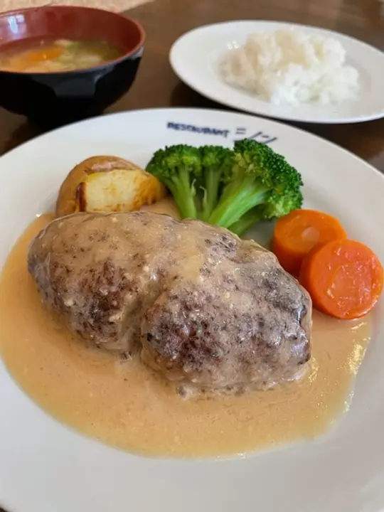 レストラン シン