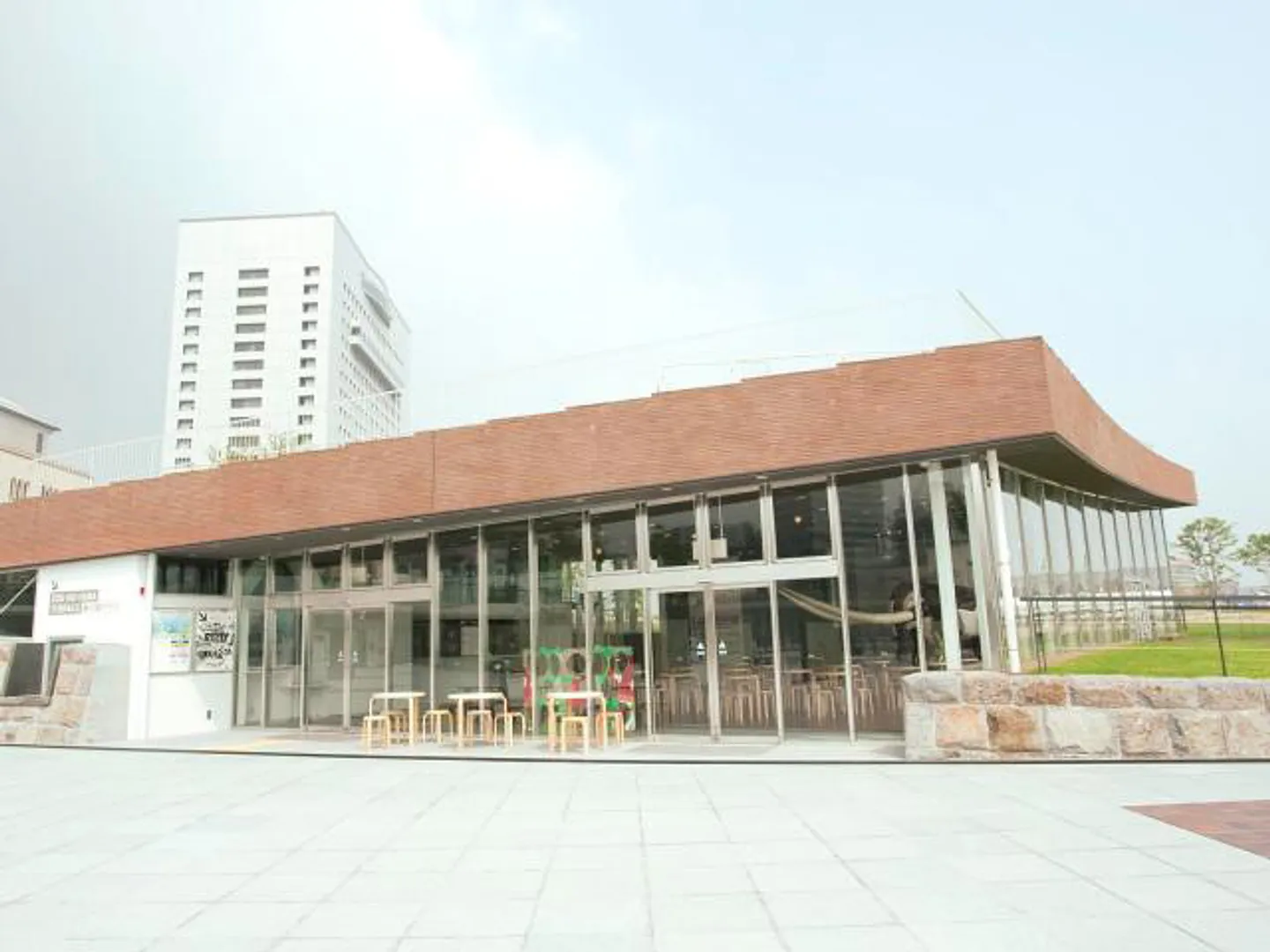 J0067248b.jpg