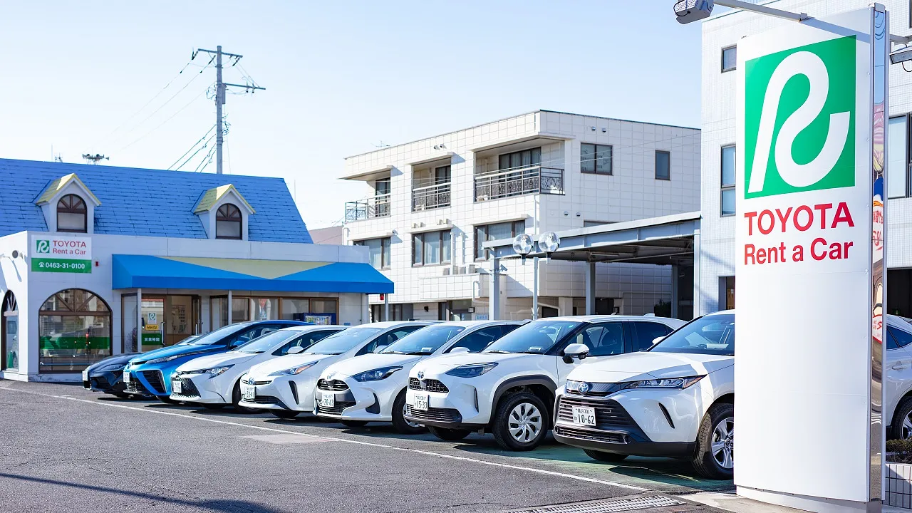 レンタ横浜_平塚西店(1).jpg