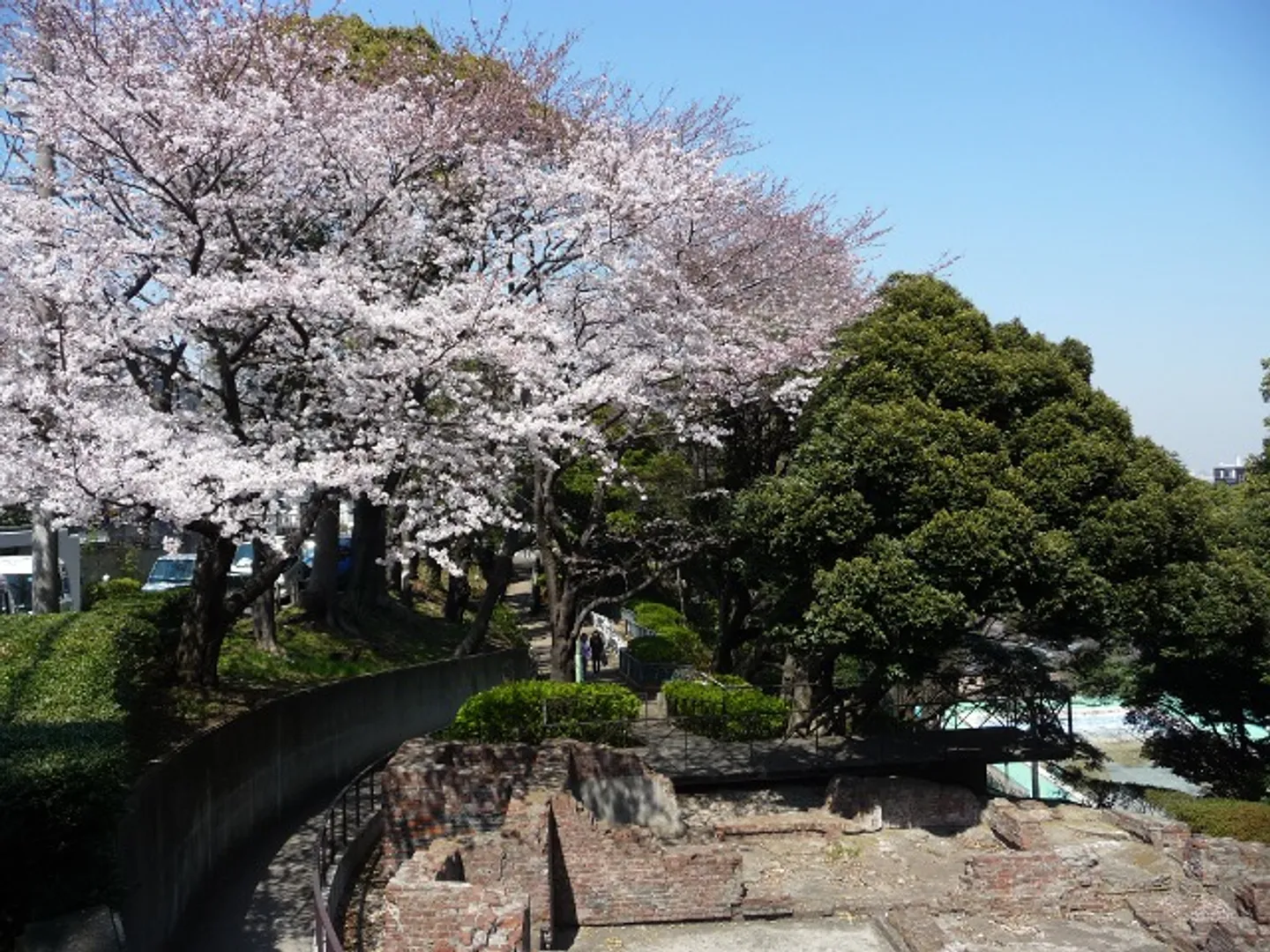 山手80番館遺跡(マクガワン邸跡)